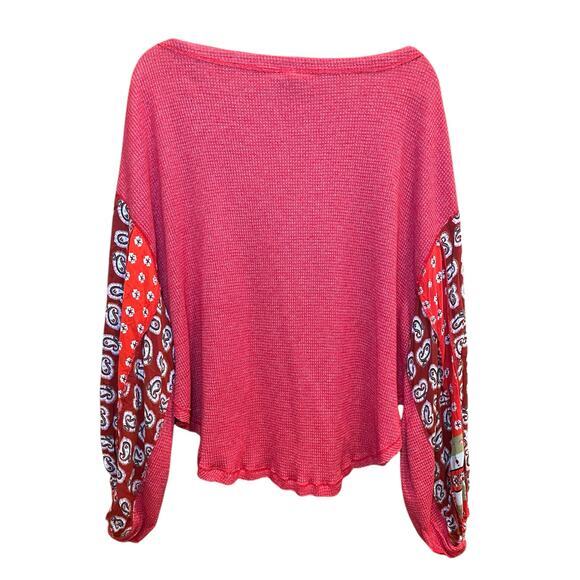 Free People We the Free Women Small Blossom Thermal Top Red Bandana Sleeves Boho - Picture 15 of 17